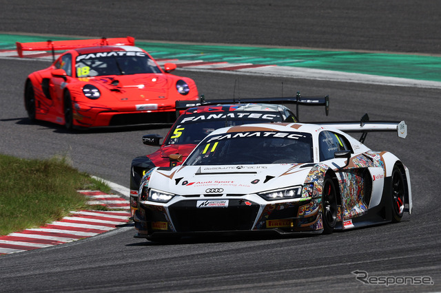 総合8位の#11 Audi Sport Asia Team Absolute
