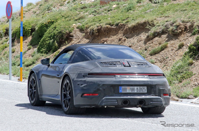 ポルシェ 911 タルガ 改良新型プロトタイプ(スクープ写真)