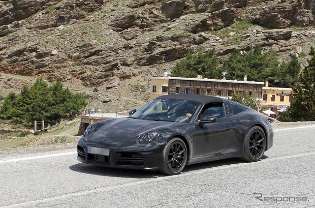 ポルシェ 911 タルガ 改良新型プロトタイプ(スクープ写真)