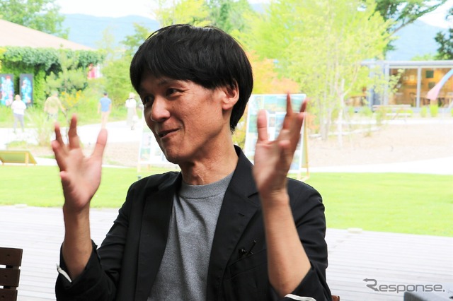 マツダデザイン本部チーフデザイナーの木元英二さん