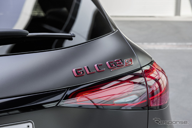 メルセデスAMG GLC 63 S Eパフォーマンス