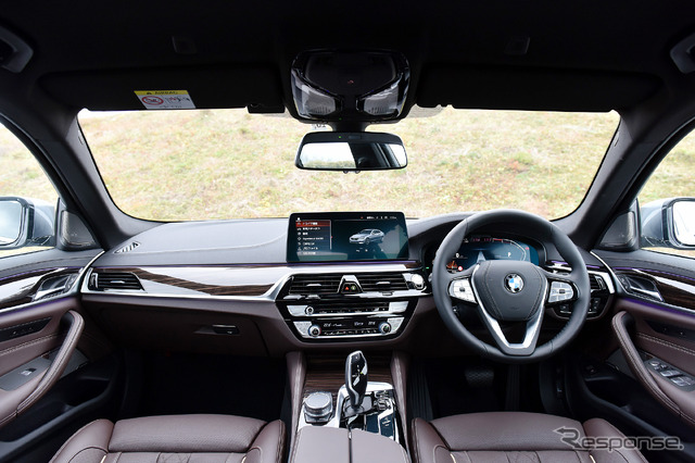 BMW 530i Luxury(旧型)