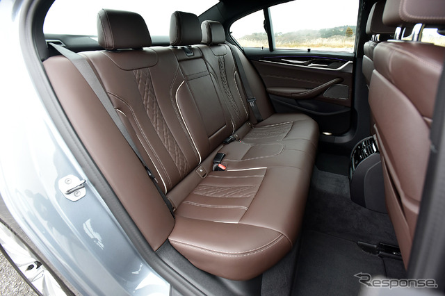 BMW 530i Luxury(旧型)