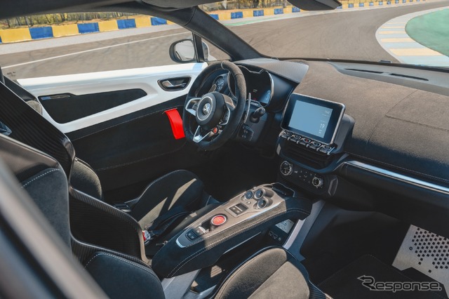 アルピーヌ A110R ル・マン インテリア