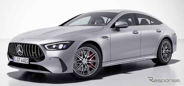 メルセデスAMG GT 4ドアクーペ の改良モデルの「V8エクステリア・スタイリングパッケージ」