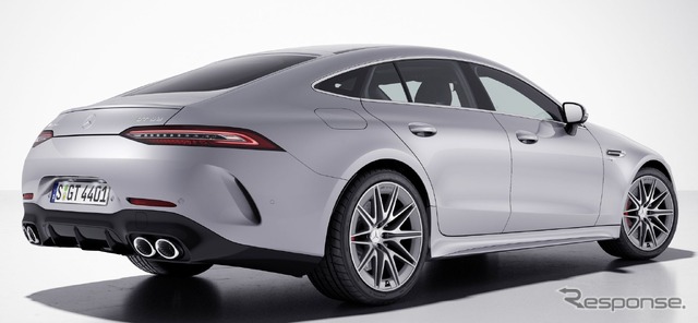 メルセデスAMG GT 4ドアクーペ の改良モデルの「V8エクステリア・スタイリングパッケージ」
