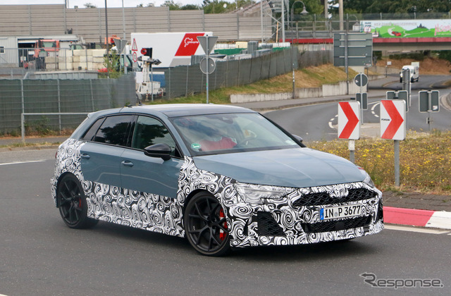 アウディ RS3 改良新型プロトタイプ(スクープ写真)
