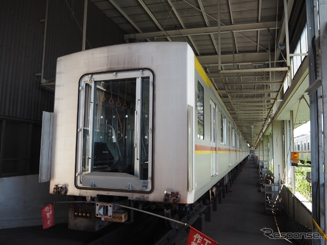 東京メトロ10000系