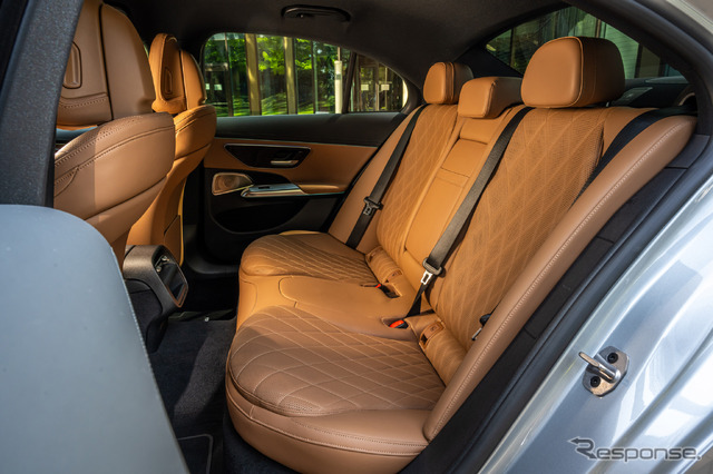メルセデスベンツ Eクラス 新型(E220d 4MATIC)
