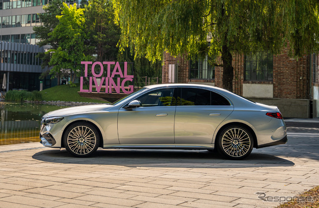 メルセデスベンツ Eクラス 新型(E220d 4MATIC)
