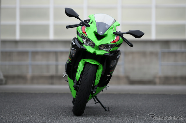 カワサキ Ninja ZX-4RR
