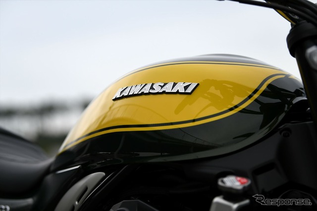 カワサキ Z900RS Yellow Ball Edition