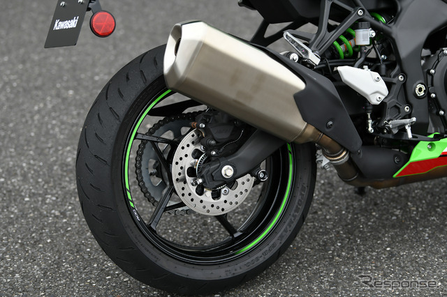カワサキ Ninja ZX-4RR