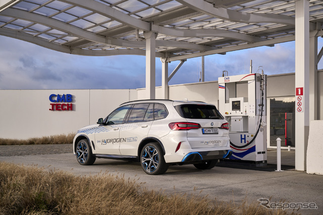 BMWの燃料電池実験車両『iX5ハイドロジェン』