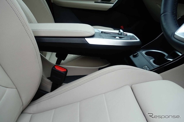 BMW X1 xDrive20i xライン