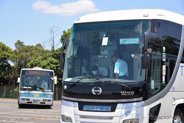 第1回湾岸バスフェスタ