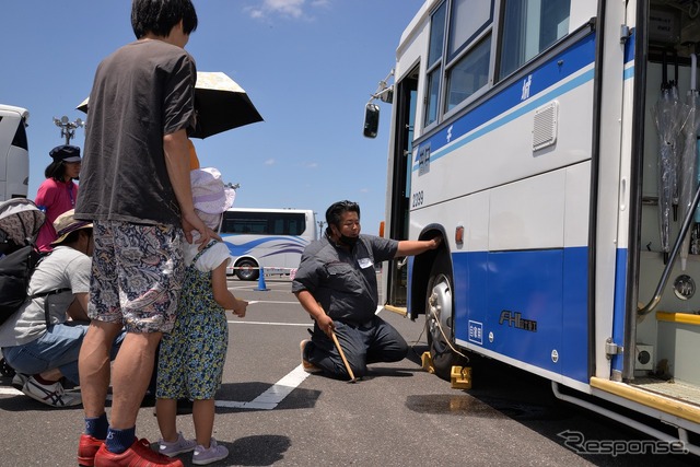 第1回湾岸バスフェスタ