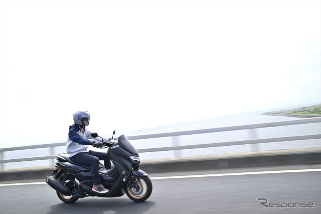 ヤマハ NMAX