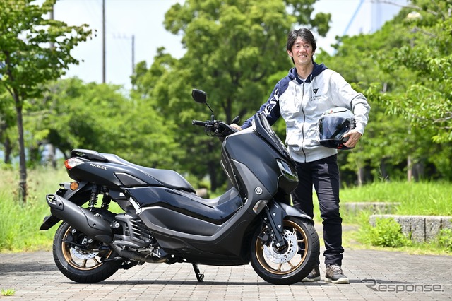 ヤマハ NMAXと伊丹孝裕氏
