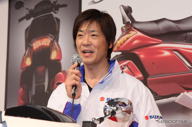 【東京モーターサイクルショー09】スズキ GSR400/ABS は9000回転からが…