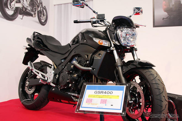 【東京モーターサイクルショー09】スズキ GSR400/ABS は9000回転からが…