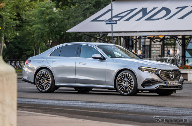 メルセデスベンツ Eクラス 新型(E220d 4MATIC)
