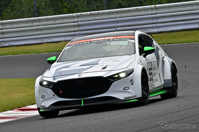 55号車MAZDA SPIRIT RACING MAZDA3 Bio concept