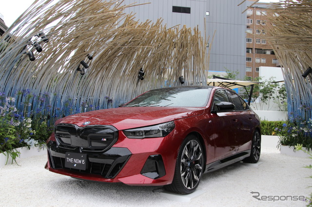 BMW i5 M60