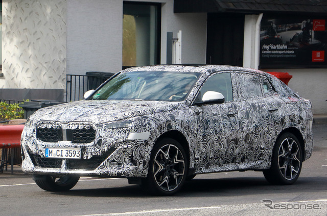 BMW X2 次期型プロトタイプ(スクープ写真)