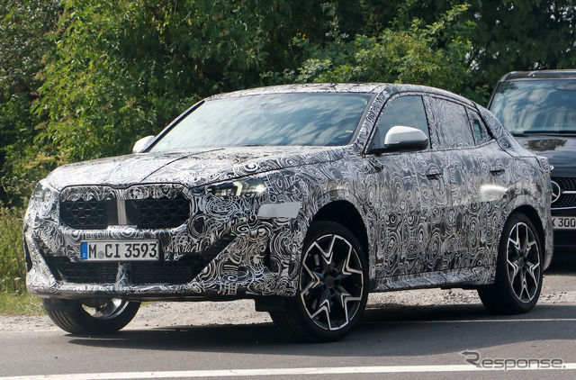 BMW X2 次期型プロトタイプ(スクープ写真)