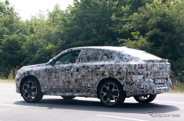 BMW X2 次期型プロトタイプ(スクープ写真)