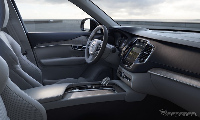 ボルボXC90