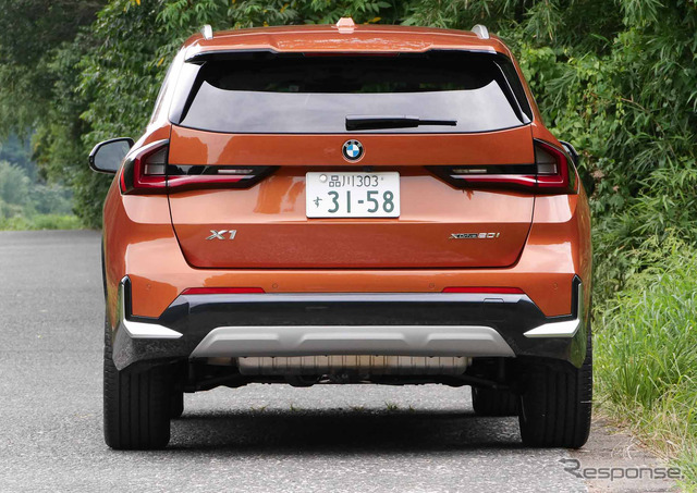 BMW X1 xDrive20i xライン