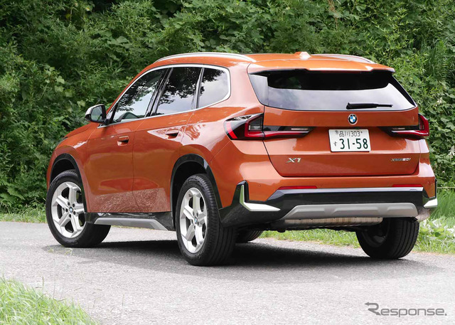 BMW X1 xDrive20i xライン