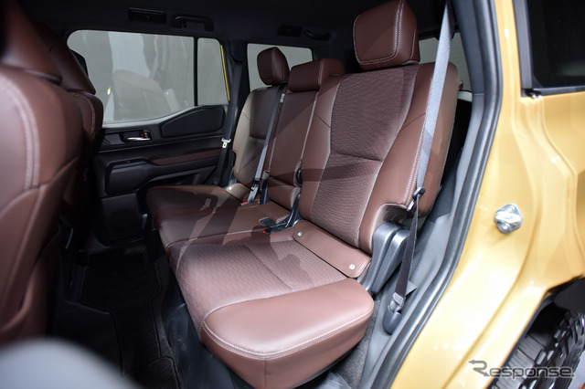 トヨタ ランドクルーザー(250シリーズ) 新型