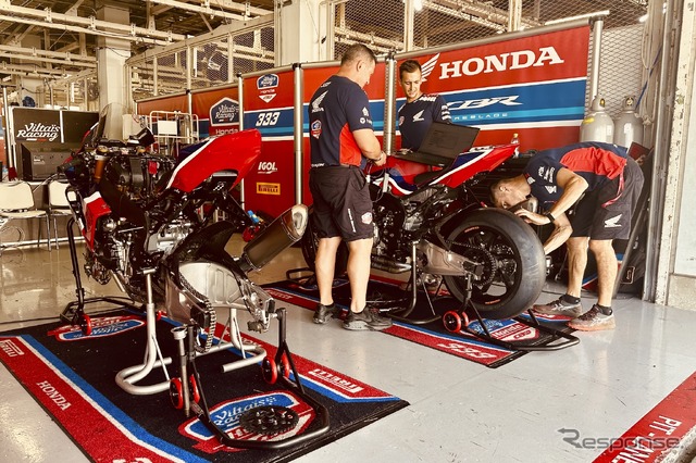 鈴鹿8耐 ピットウォーク