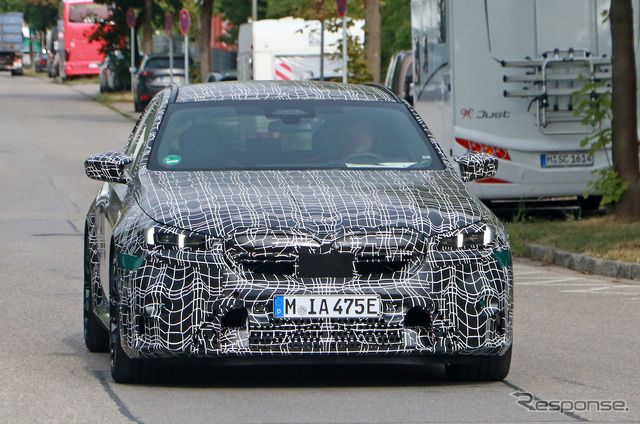 BMW M5 ツーリング プロトタイプ(スクープ写真)