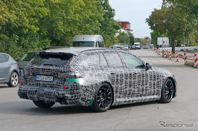 BMW M5 ツーリング プロトタイプ(スクープ写真)