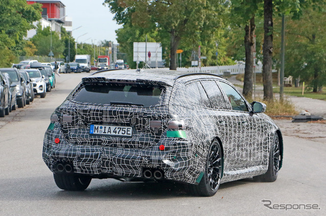 BMW M5 ツーリング プロトタイプ(スクープ写真)