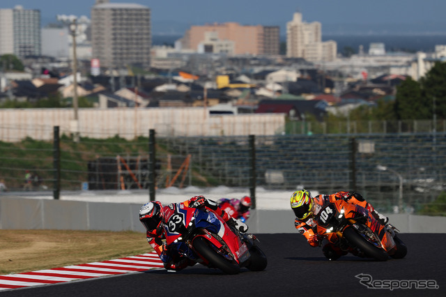 優勝した#33 Team HRC with Japan Post(長島哲太/高橋巧/チャビ・ビエルゲ)