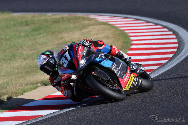 7位の#37 BMW MOTORRAD WORLD ENDURANCE TEAM(マルクス・レイテルベルガー/イリア・ミカルキク/ジェレミー・グラハニ)