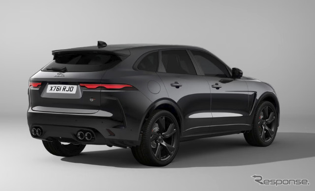 ジャガー F-PACE SVR CURATED FOR JAPAN(リグリアンブラック/グロスフィニッシュ)