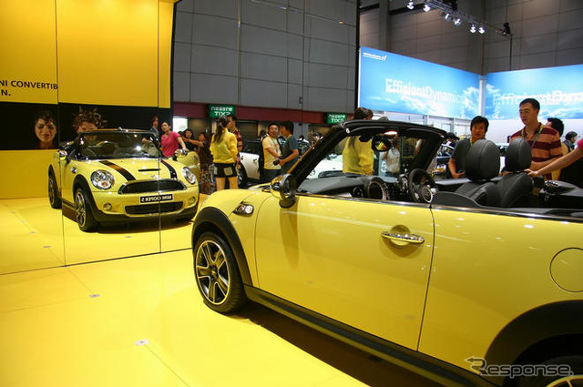 【バンコクモーターショー09】日本よりお先に! MINI コンバーチブル 新型