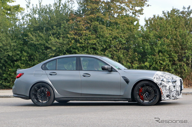 BMW M3セダン 改良新型プロトタイプ(スクープ写真)