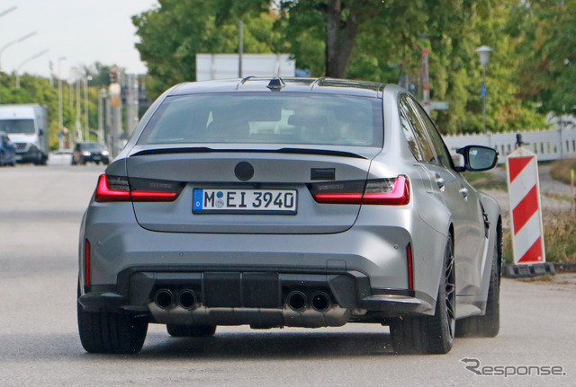BMW M3セダン 改良新型プロトタイプ(スクープ写真)