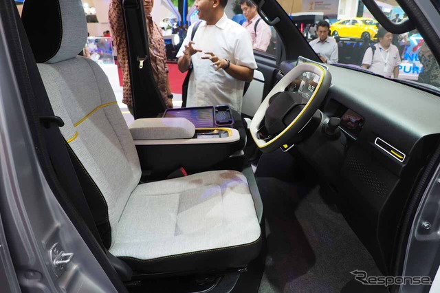 定員は2名(インドネシア国際モーターショー2023)