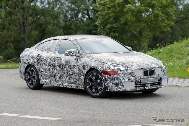 BMW 2シリーズ グランクーペ 次期型プロトタイプ(スクープ写真)