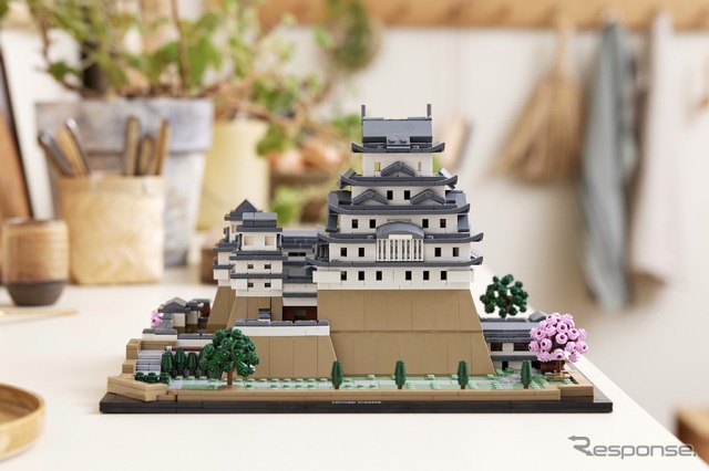 レゴアーキテクチャー：姫路城　LEGO, the LEGO logo and the Minifigure are trademarks of the LEGO Group. (c) 2023 The LEGO Group.