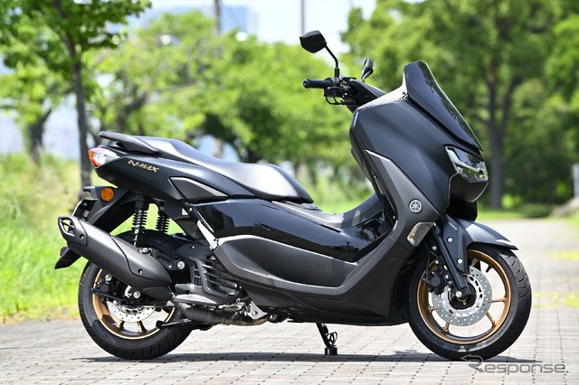 ヤマハ NMAX