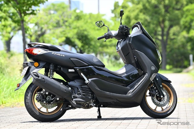 ヤマハ NMAX